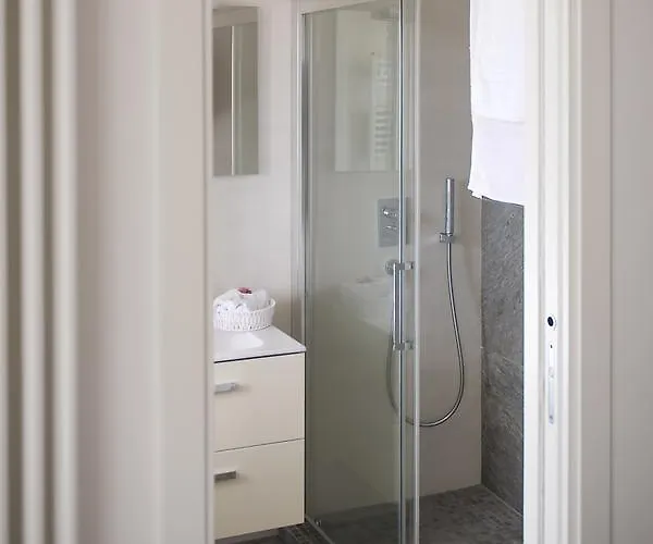 Chicco Di Caffe' לינה וארוחת בוקר מונופולי